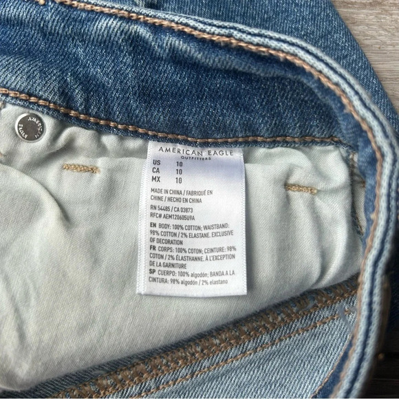 AE Highest Waist Denim Mom Shorts - Picture 14 of 16